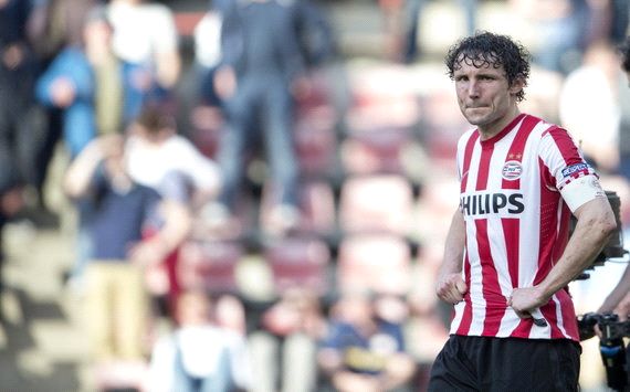 队内的另一 队内的另一